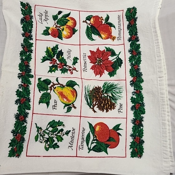 Cecil Saydah Vintage Holiday Decorative Towels Set of 3 - Picture 6 of 6